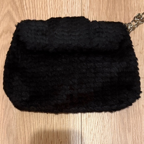 Kate Laundry Elegant Black Fuzzy sparkly Chain Strap Women's Bag - Picture 10 of 10